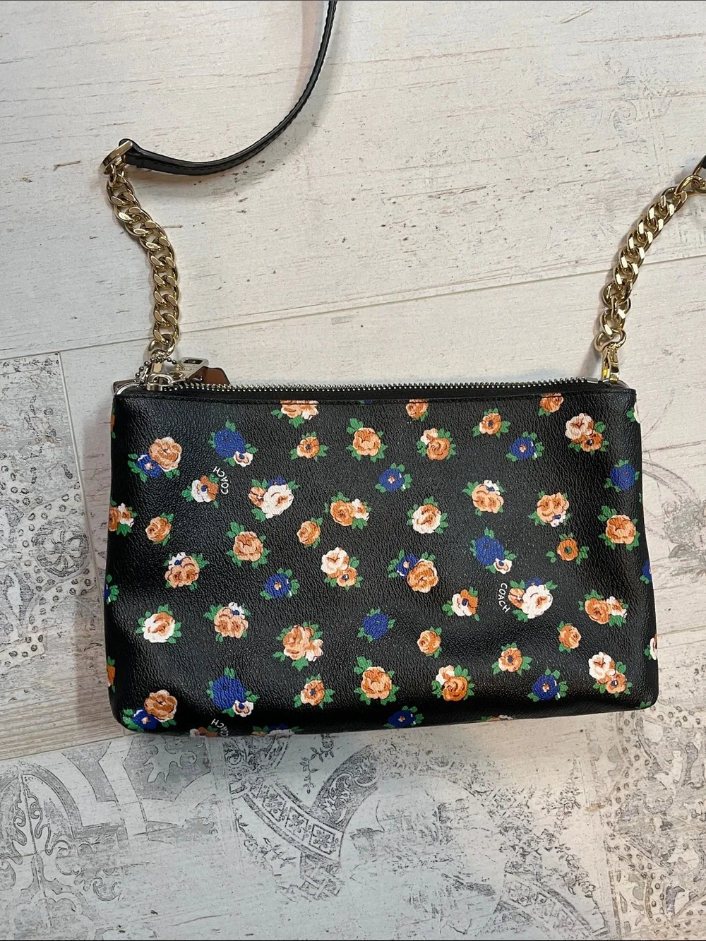 Coach Lyla Crossbody Bag Tea Rose Floral Print